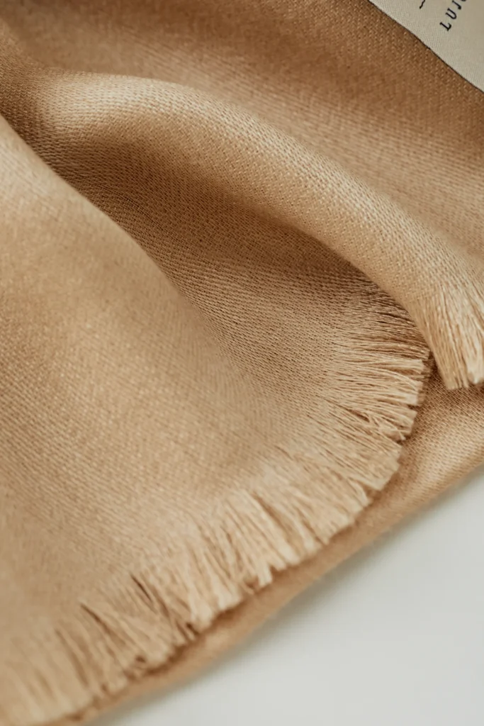 Warakusi Eyelash Beige